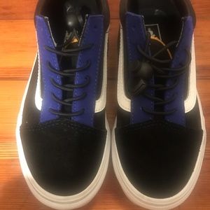 Vans Toggle Black & Multicolor Kids Skate Shoes.